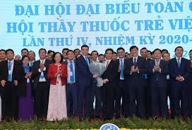 Thầy thuốc trẻ cần xem niềm tin của bệnh nhân, của xã hội là mục tiêu phấn đấu (6/12/2020)